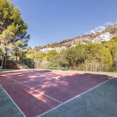 Beautiful 100 Meters From The Sea